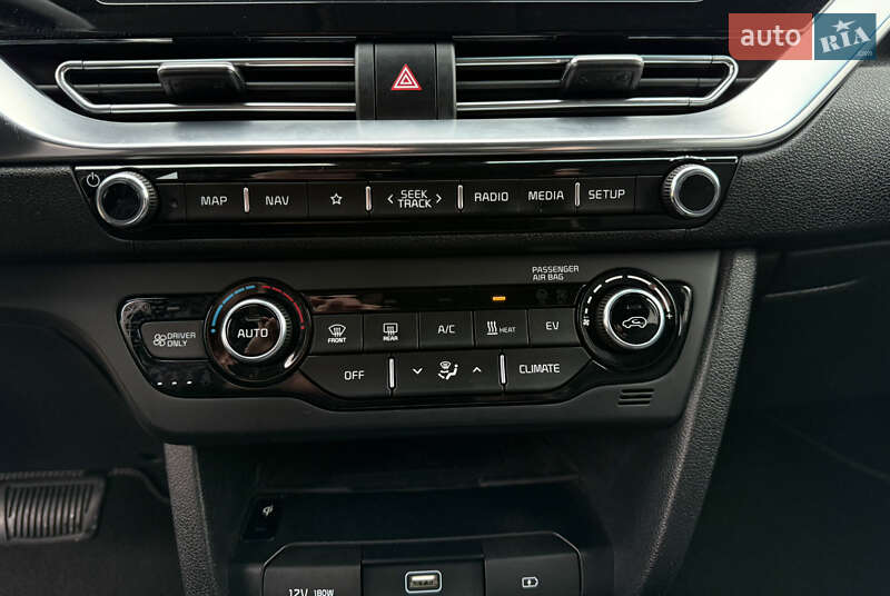 Позашляховик / Кросовер Kia Niro 2020 в Тернополі