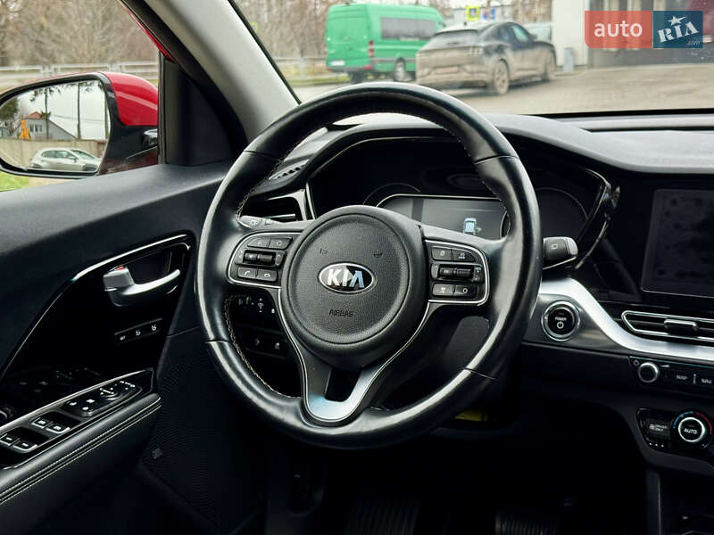 Позашляховик / Кросовер Kia Niro 2020 в Тернополі