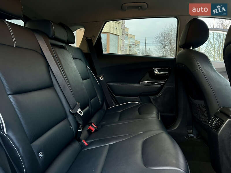 Внедорожник / Кроссовер Kia Niro 2020 в Тернополе