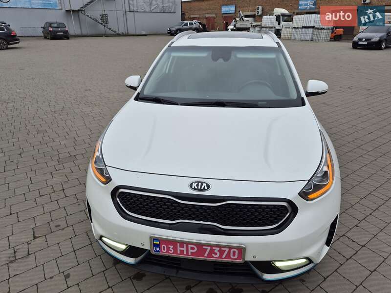 Внедорожник / Кроссовер Kia Niro 2019 в Владимире фото 12 Внедорожник / Кроссовер Kia Niro 2019 в Владимире