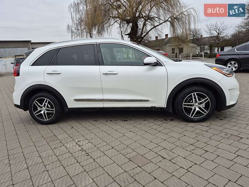 Внедорожник / Кроссовер Kia Niro 2019 в Владимире фото 20 Внедорожник / Кроссовер Kia Niro 2019 в Владимире