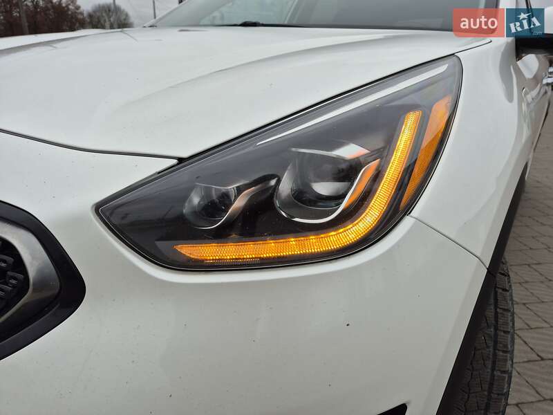 Внедорожник / Кроссовер Kia Niro 2019 в Владимире фото 30 Внедорожник / Кроссовер Kia Niro 2019 в Владимире