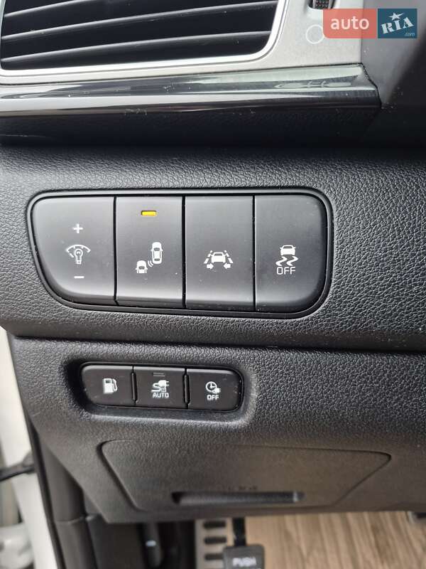 Внедорожник / Кроссовер Kia Niro 2019 в Владимире фото 37 Внедорожник / Кроссовер Kia Niro 2019 в Владимире