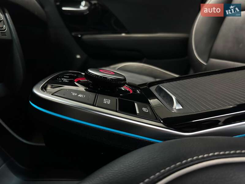 Позашляховик / Кросовер Kia Niro 2022 в Львові