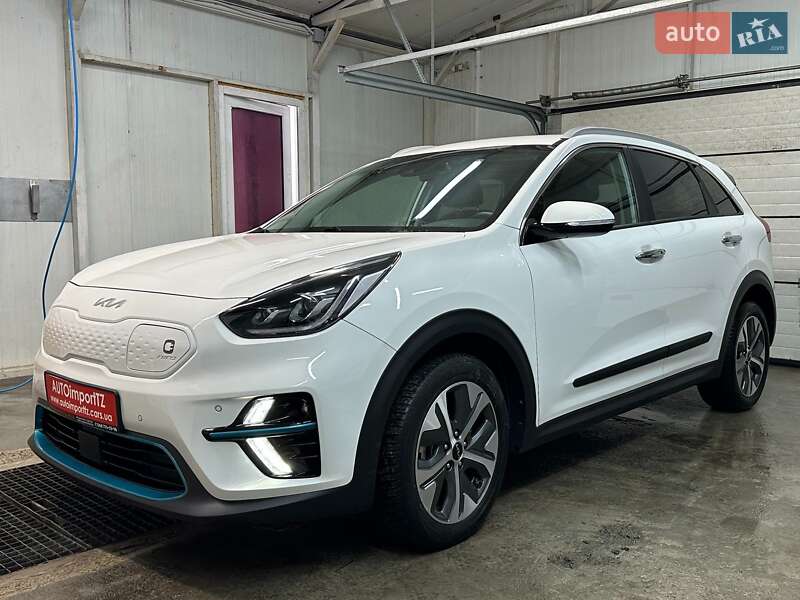 Позашляховик / Кросовер Kia Niro 2022 в Львові