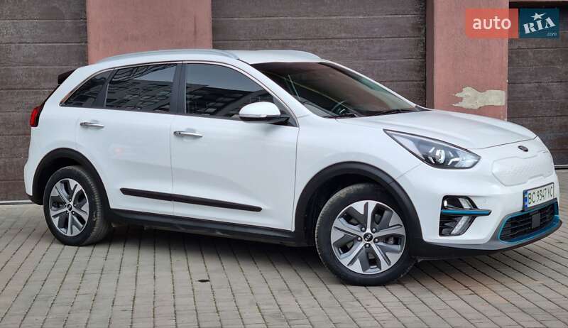 Внедорожник / Кроссовер Kia Niro 2020 в Львове