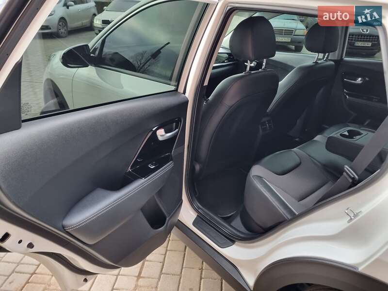 Внедорожник / Кроссовер Kia Niro 2020 в Львове