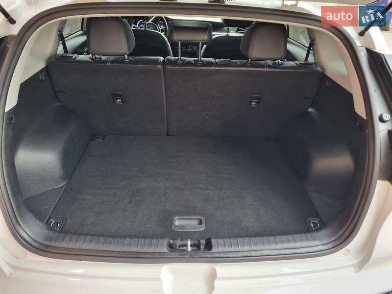 Внедорожник / Кроссовер Kia Niro 2020 в Львове