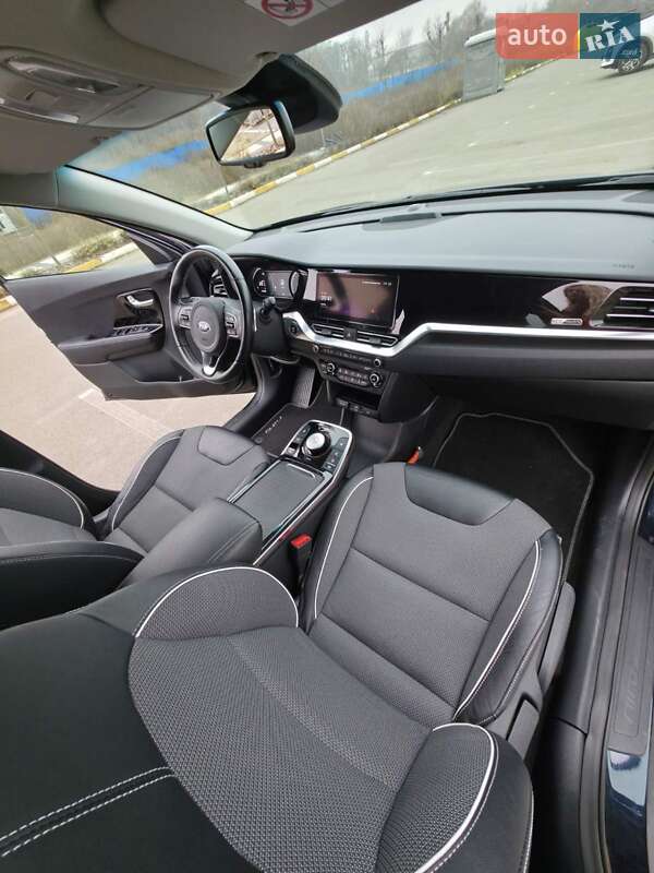 Внедорожник / Кроссовер Kia Niro 2020 в Ирпене