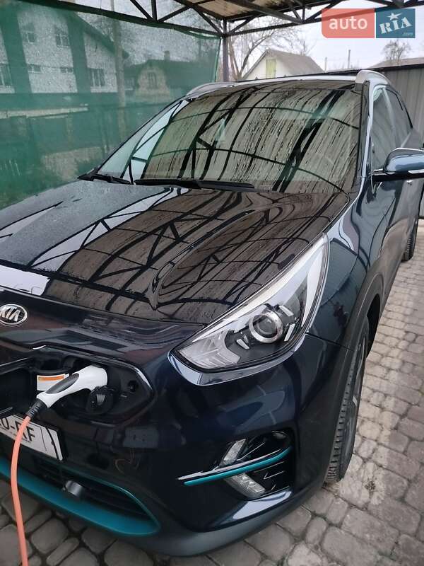 Внедорожник / Кроссовер Kia Niro 2020 в Ирпене