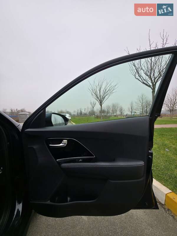 Внедорожник / Кроссовер Kia Niro 2020 в Ирпене