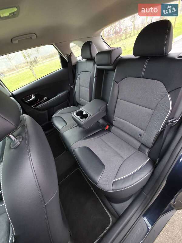 Внедорожник / Кроссовер Kia Niro 2020 в Ирпене