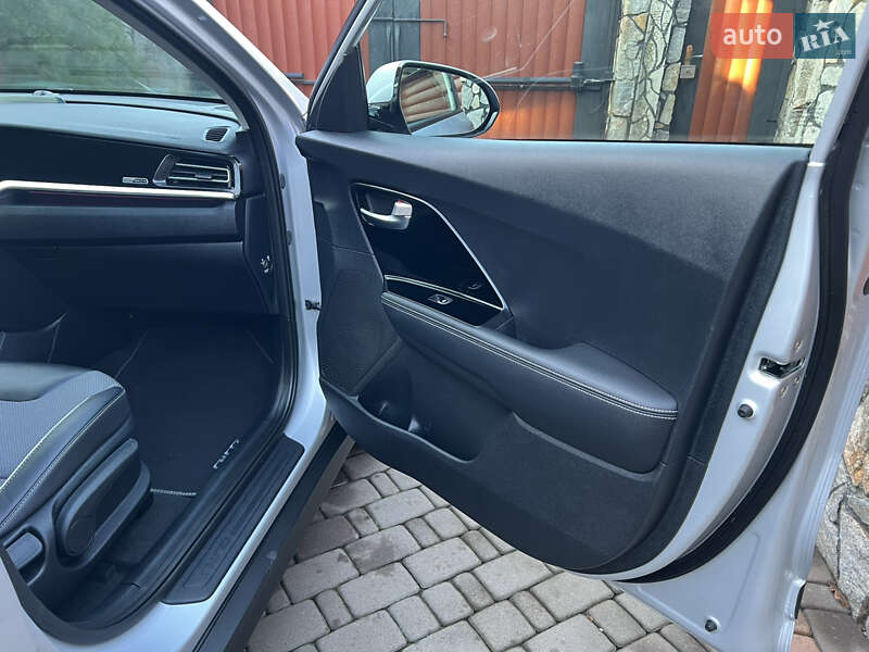 Внедорожник / Кроссовер Kia Niro 2020 в Виннице