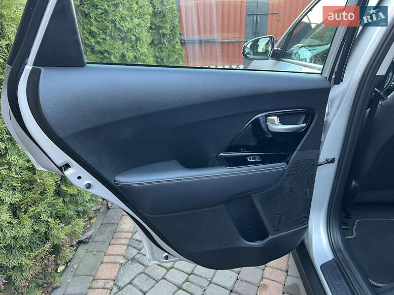 Внедорожник / Кроссовер Kia Niro 2020 в Виннице