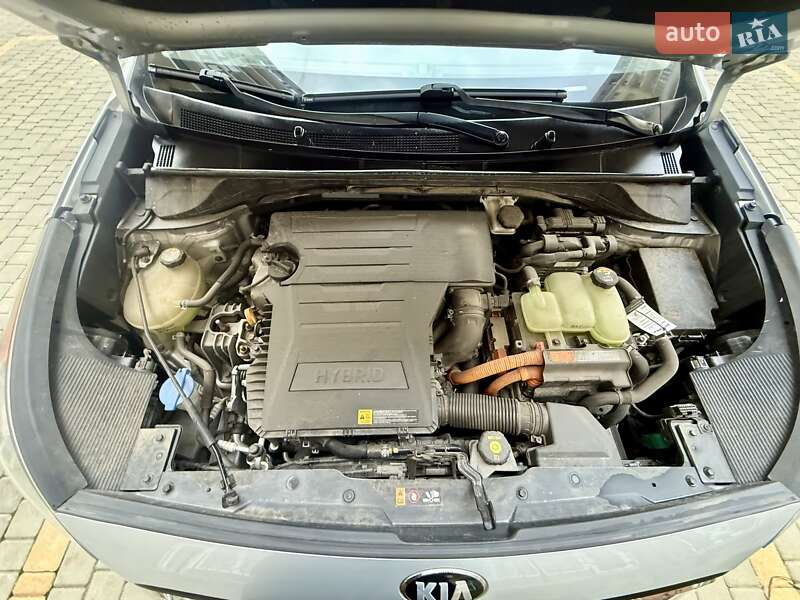 Внедорожник / Кроссовер Kia Niro 2017 в Одессе