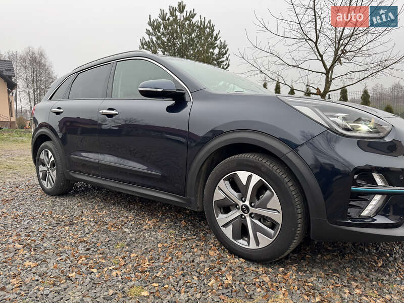 Позашляховик / Кросовер Kia Niro 2020 в Яворові