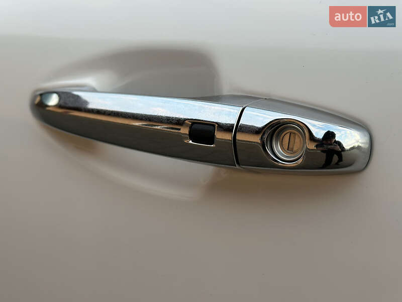 Внедорожник / Кроссовер Kia Niro 2021 в Бродах фото 9 Внедорожник / Кроссовер Kia Niro 2021 в Бродах