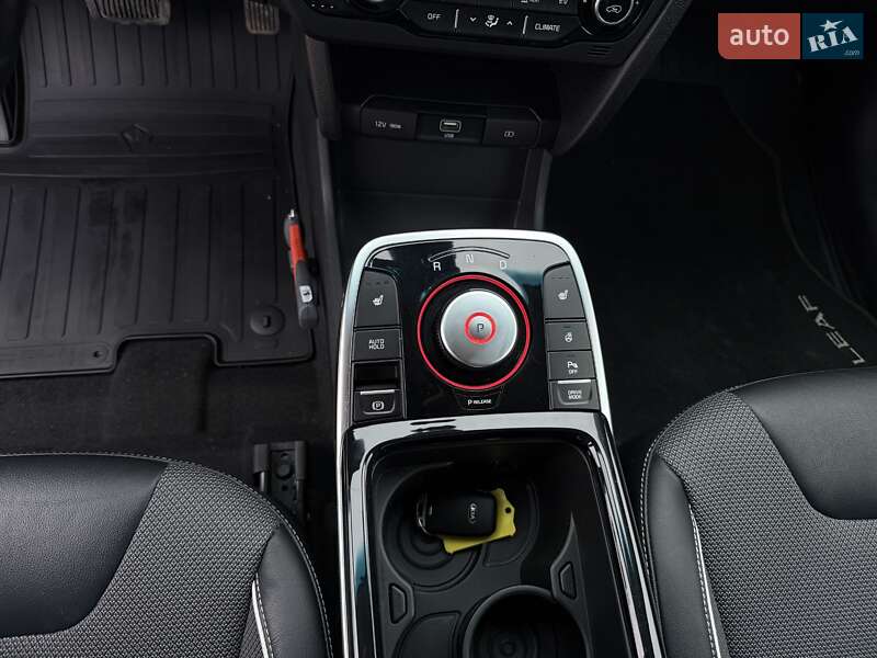 Внедорожник / Кроссовер Kia Niro 2020 в Кропивницком фото 25 Внедорожник / Кроссовер Kia Niro 2020 в Кропивницком