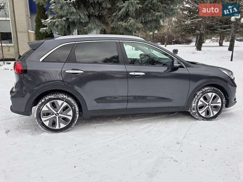 Внедорожник / Кроссовер Kia Niro 2020 в Тернополе