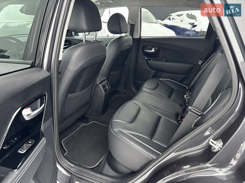 Внедорожник / Кроссовер Kia Niro 2020 в Львове фото 35 Внедорожник / Кроссовер Kia Niro 2020 в Львове