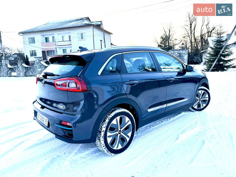 Позашляховик / Кросовер Kia Niro 2019 в Калуші