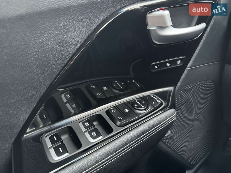 Позашляховик / Кросовер Kia Niro 2020 в Яворові фото 28 Позашляховик / Кросовер Kia Niro 2020 в Яворові