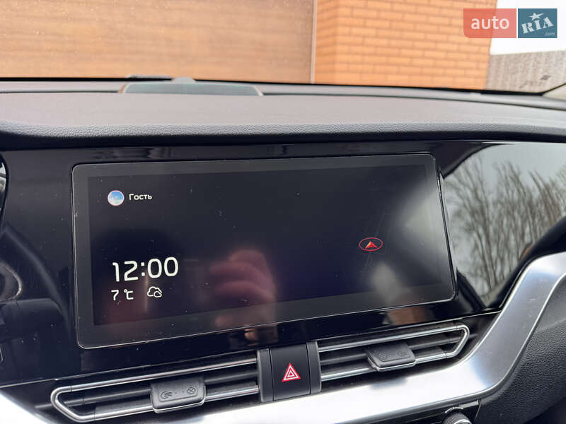 Внедорожник / Кроссовер Kia Niro 2020 в Казатине