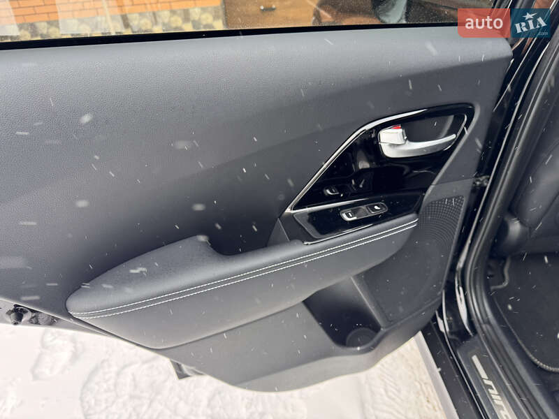 Внедорожник / Кроссовер Kia Niro 2020 в Казатине