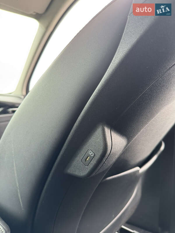 Внедорожник / Кроссовер Kia Niro 2023 в Львове фото 44 Внедорожник / Кроссовер Kia Niro 2023 в Львове