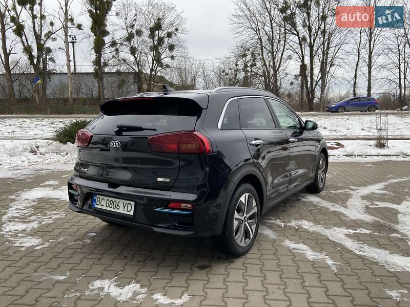 Позашляховик / Кросовер Kia Niro 2020 в Стрию