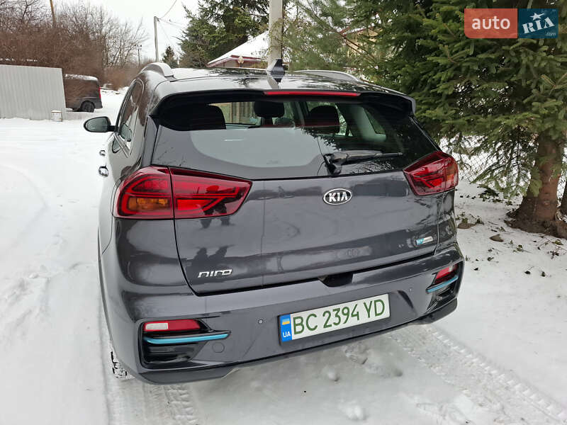 Внедорожник / Кроссовер Kia Niro 2020 в Львове