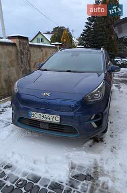 Позашляховик / Кросовер Kia Niro 2020 в Львові