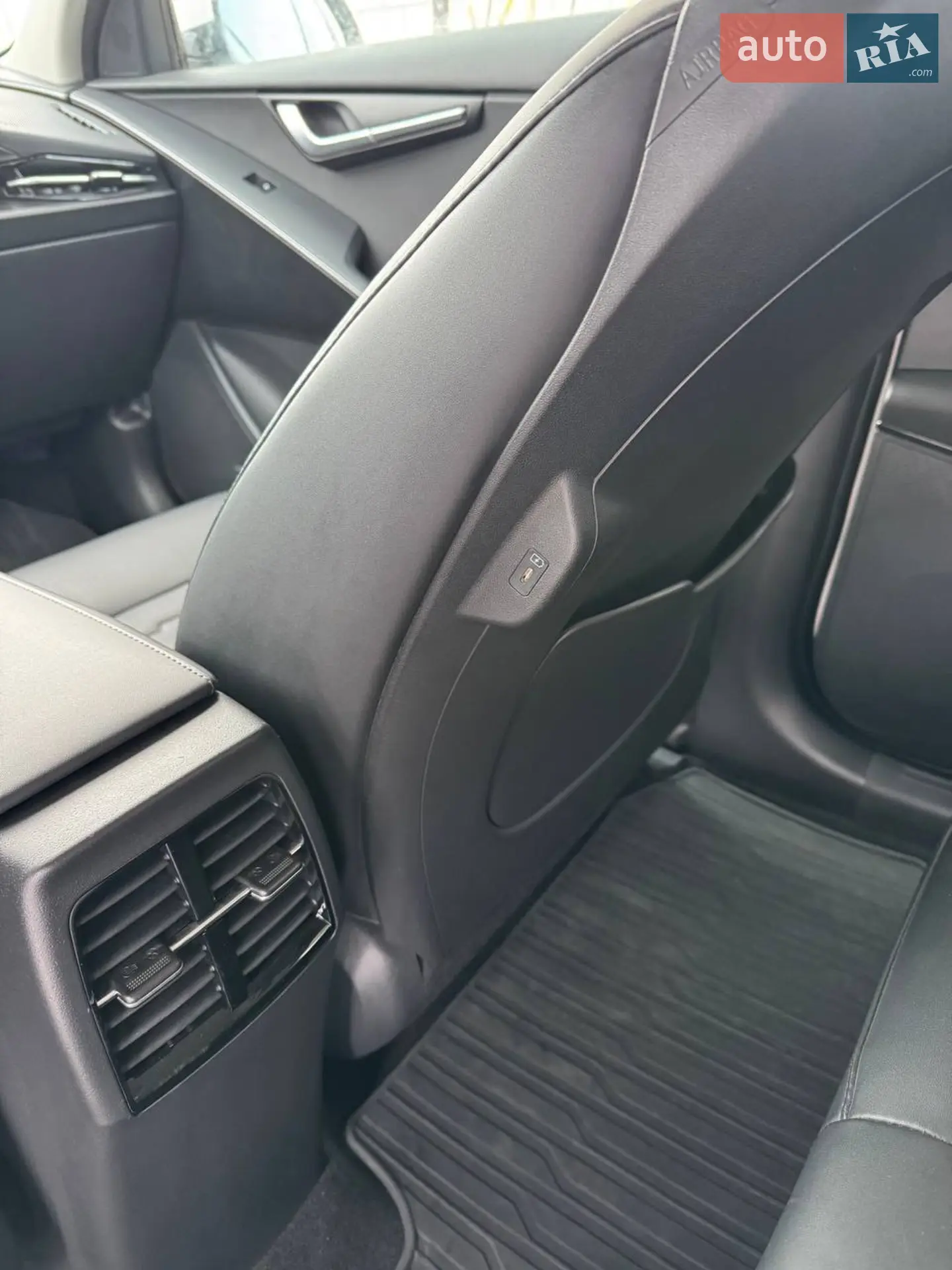 2022 Kia Niro - мініатюра 22
