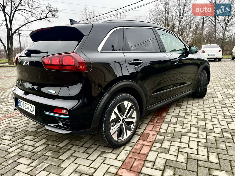 Внедорожник / Кроссовер Kia Niro 2022 в Львове фото 6 Внедорожник / Кроссовер Kia Niro 2022 в Львове