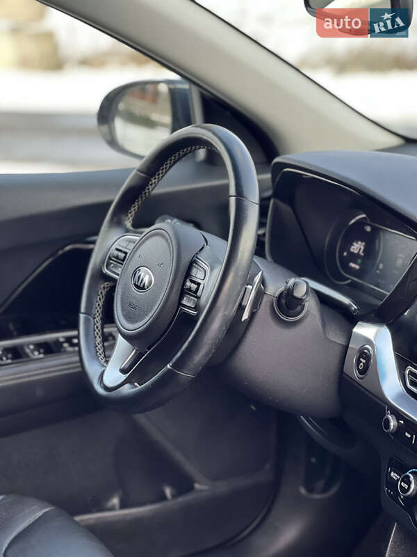 Внедорожник / Кроссовер Kia Niro 2020 в Виннице фото 41 Внедорожник / Кроссовер Kia Niro 2020 в Виннице