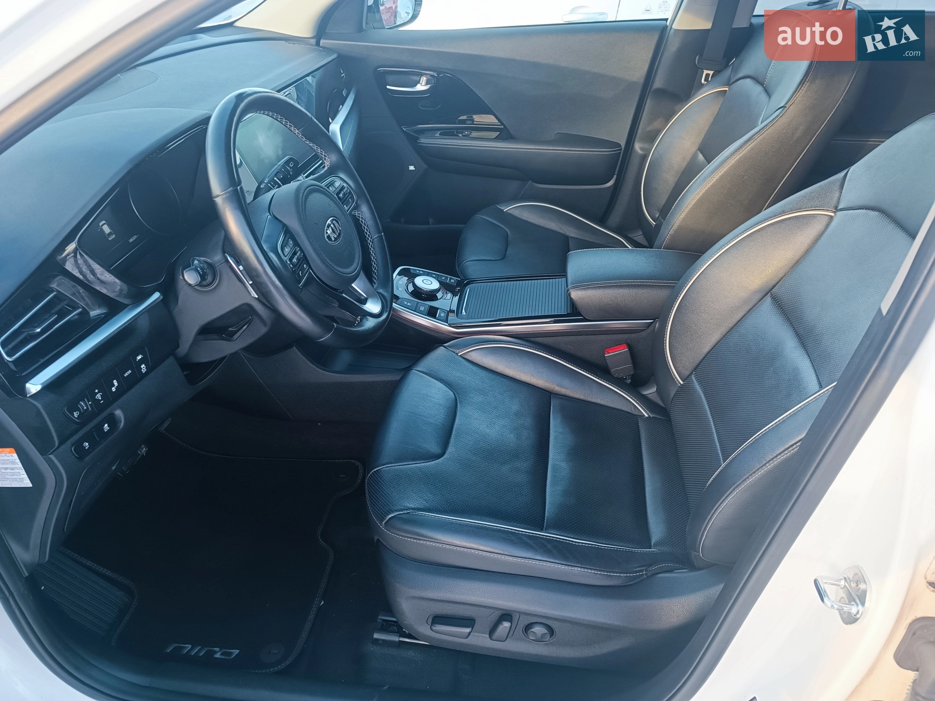 2020 Kia Niro - мініатюра 23