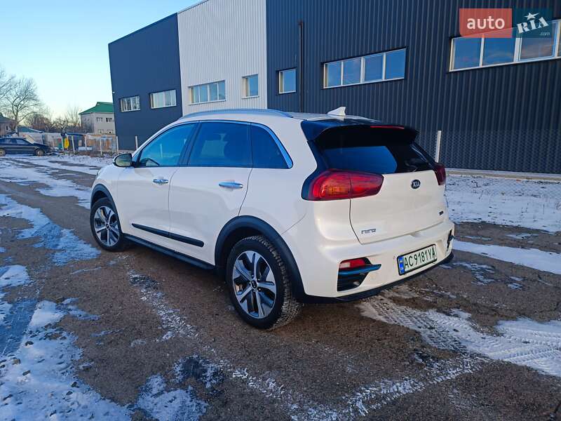 Внедорожник / Кроссовер Kia Niro 2020 в Луцке