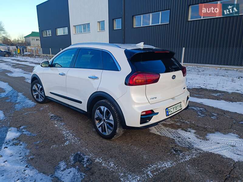 Внедорожник / Кроссовер Kia Niro 2020 в Луцке