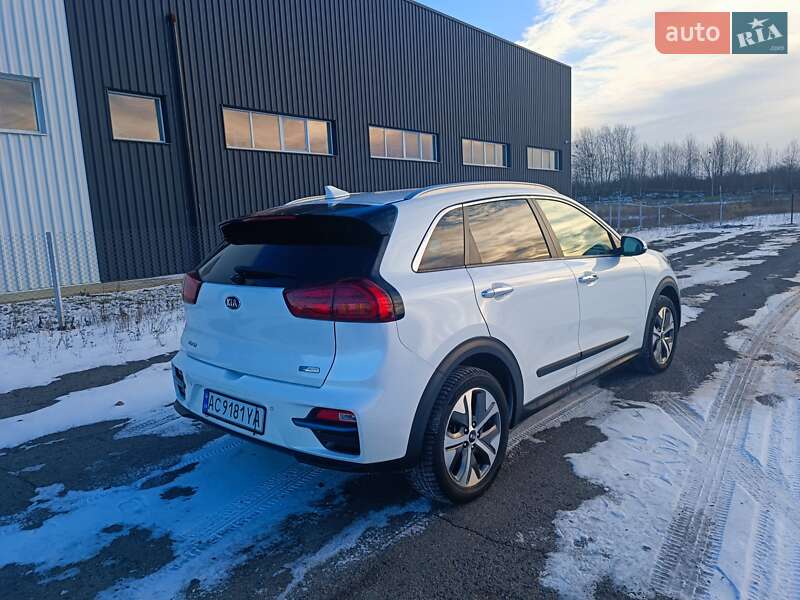 Внедорожник / Кроссовер Kia Niro 2020 в Луцке