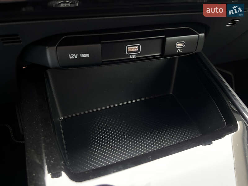 Позашляховик / Кросовер Kia Niro 2024 в Львові фото 31 Позашляховик / Кросовер Kia Niro 2024 в Львові