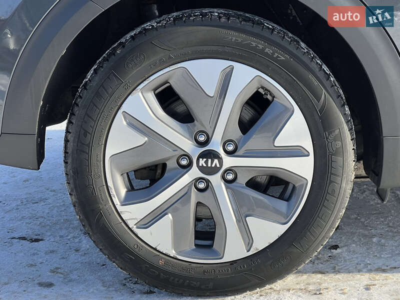 Внедорожник / Кроссовер Kia Niro 2021 в Луцке