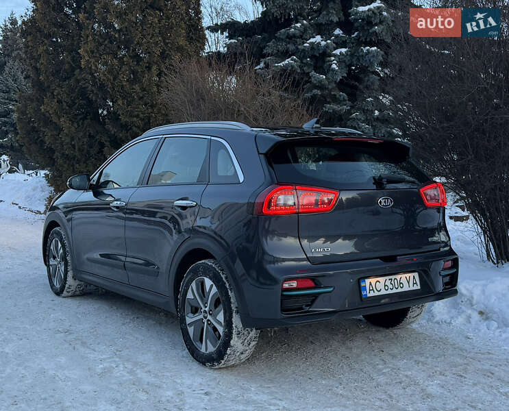 Позашляховик / Кросовер Kia Niro 2019 в Тернополі фото 25 Позашляховик / Кросовер Kia Niro 2019 в Тернополі