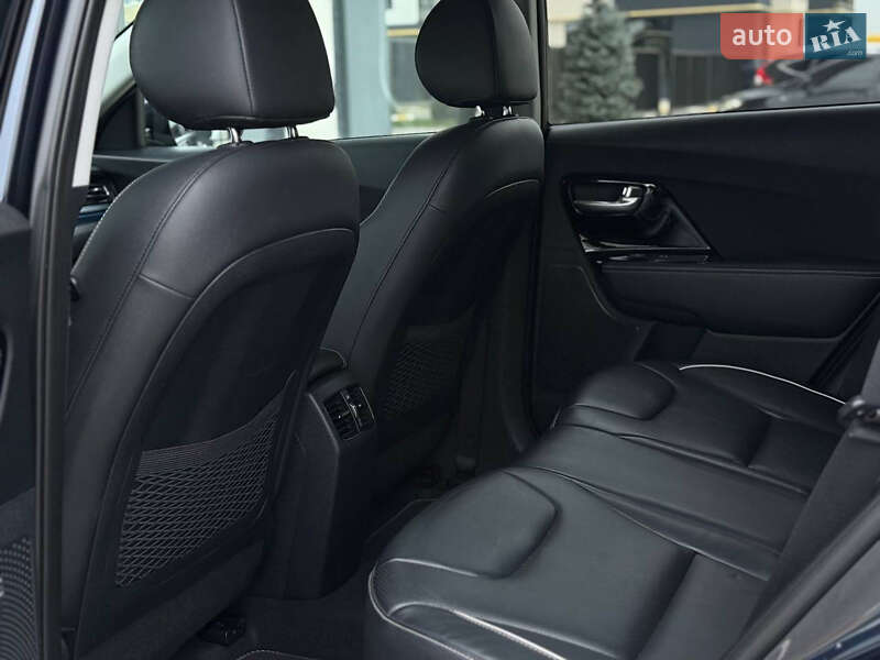 Внедорожник / Кроссовер Kia Niro 2020 в Киеве