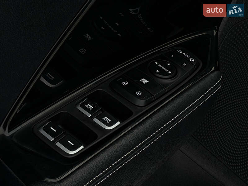 Позашляховик / Кросовер Kia Niro 2020 в Дубні фото 19 Позашляховик / Кросовер Kia Niro 2020 в Дубні