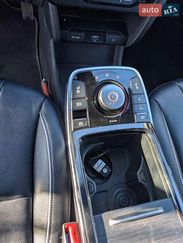 Внедорожник / Кроссовер Kia Niro 2020 в Староконстантинове фото 17 Внедорожник / Кроссовер Kia Niro 2020 в Староконстантинове