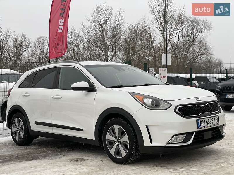 Позашляховик / Кросовер Kia Niro 2019 в Бердичеві фото 5 Позашляховик / Кросовер Kia Niro 2019 в Бердичеві