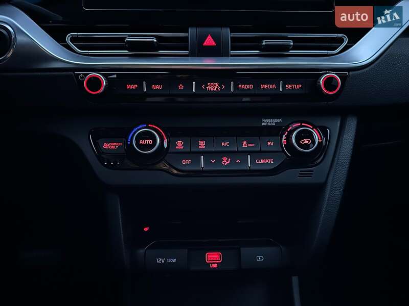 Внедорожник / Кроссовер Kia Niro 2022 в Львове