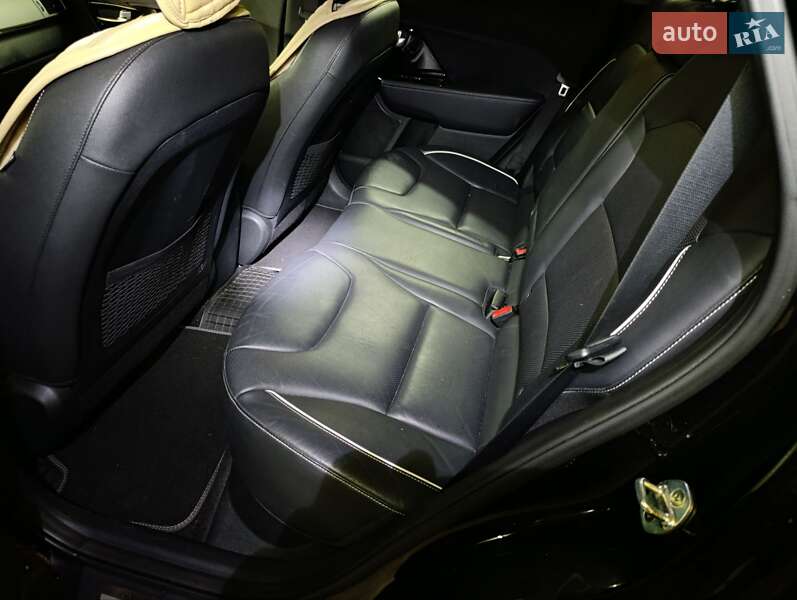 Внедорожник / Кроссовер Kia Niro 2019 в Киеве