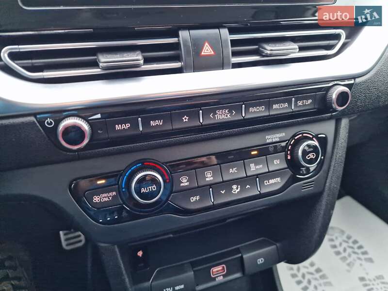 Внедорожник / Кроссовер Kia Niro 2020 в Виннице