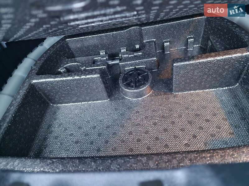 Внедорожник / Кроссовер Kia Niro 2021 в Виннице фото 50 Внедорожник / Кроссовер Kia Niro 2021 в Виннице